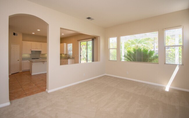 Building Photo - 3 Bd Home in the San Raphael Gated Community!