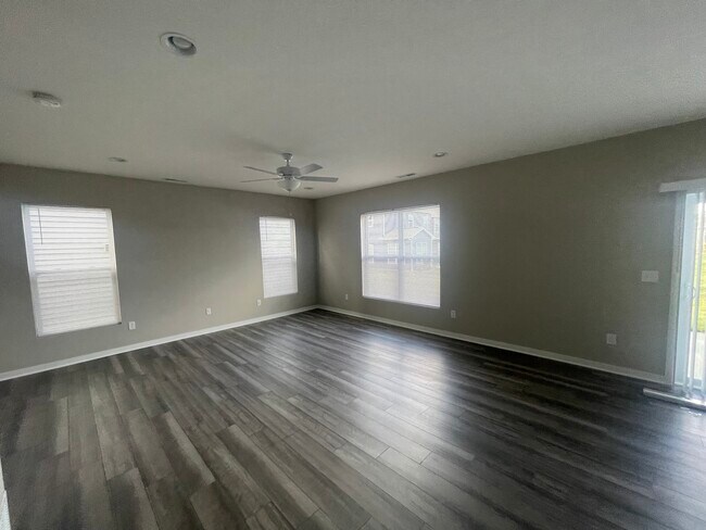 Building Photo - 7269 Cutler Dr