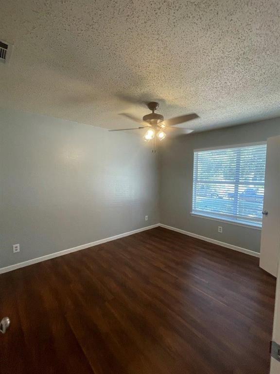 Building Photo - 309 E Grady Dr