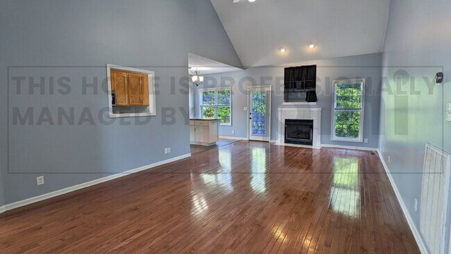 Building Photo - 3317 Sunny Slope Dr