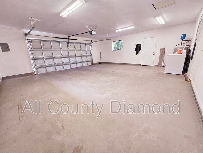 Building Photo - 1119 Wyoming Ave