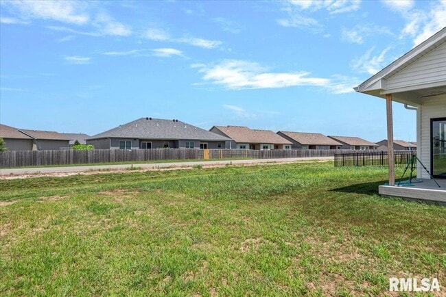 Building Photo - 4621 Eugene Ct