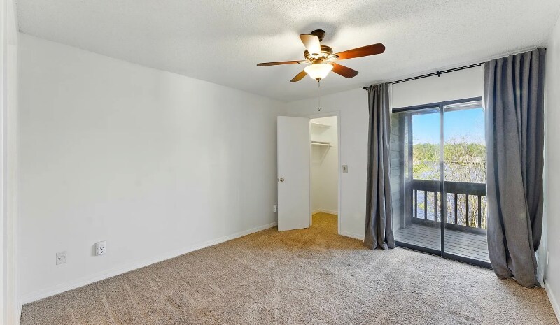 Building Photo - 10200 Belle Rive Blvd