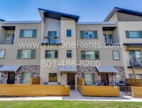 Building Photo - NO DEPOSIT option available for qualified ...