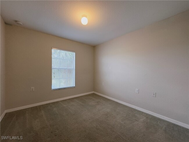 Building Photo - 9101 Gervais Cir