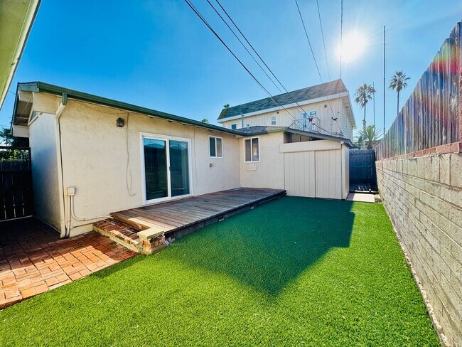 Building Photo - 1 BLOCK TO THE BEACH! COMPLETELY REMODELED 2BD/2BA OCEAN BEACH RESIDENCE - ONLY $4,475/MO!