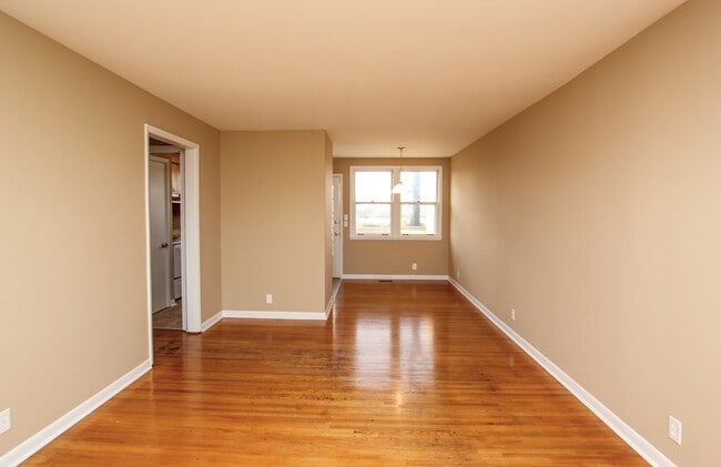 Building Photo - COMING SOON! Nashville! View the river fro...