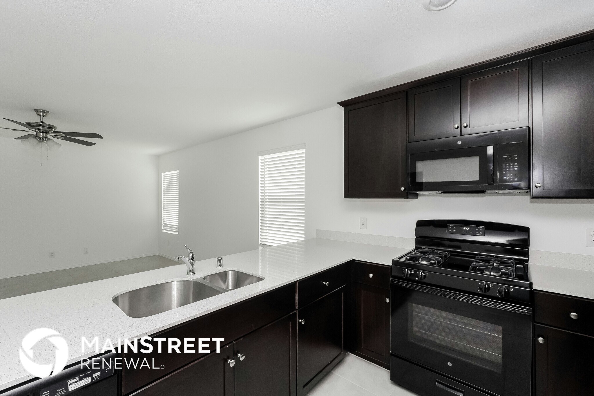 Building Photo - 8432 Fawn Creek Dr