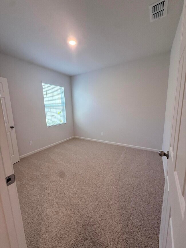 Building Photo - 12134 Rimini Wy