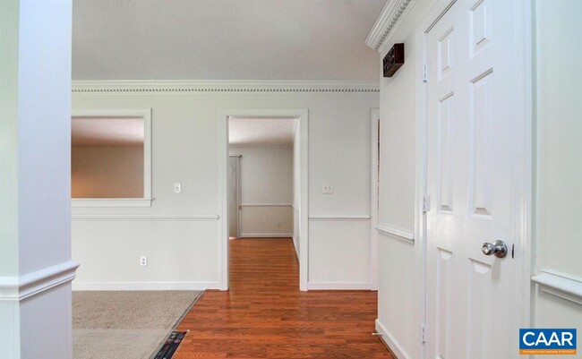 Building Photo - 71 Harmony Ln