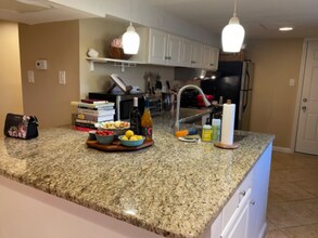 Building Photo - 1425 Allison St NW