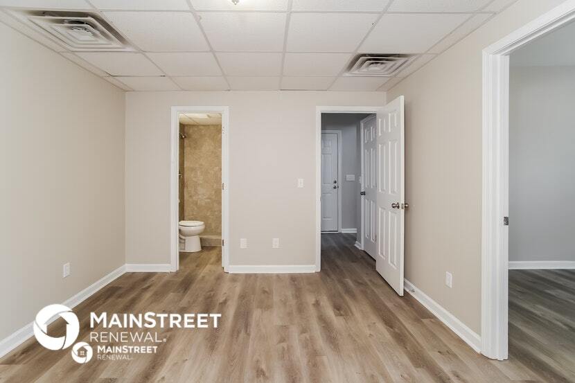 Building Photo - 83 Greatwood Dr