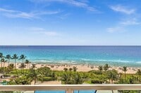 Building Photo - 5161 Collins Ave