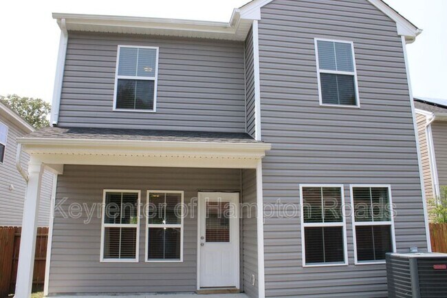 Building Photo - 2104 English Ave