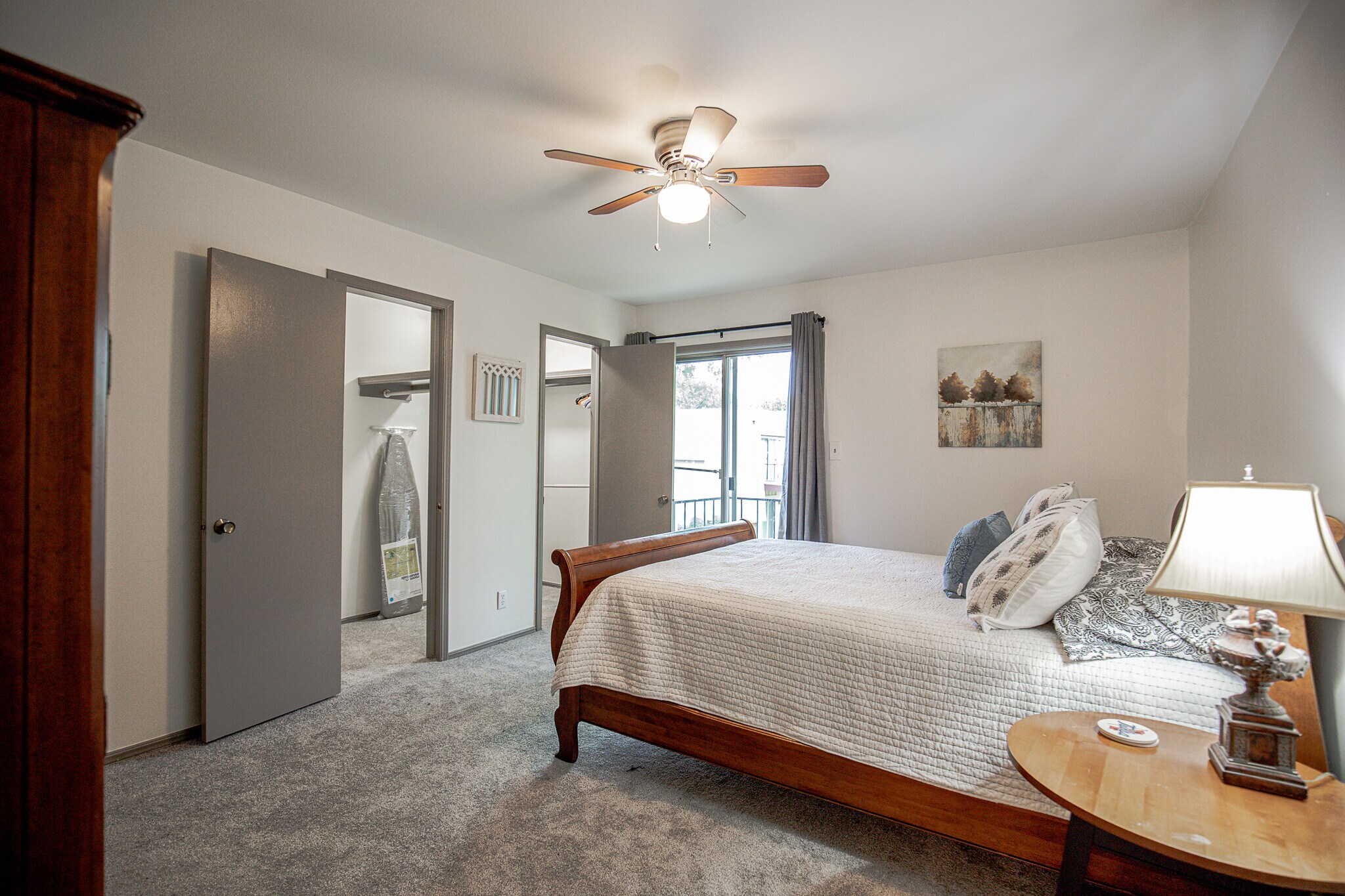 Building Photo - 6711 S Richmond Ave