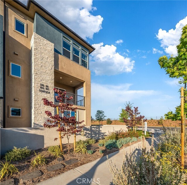 Building Photo - 185 Sentosa