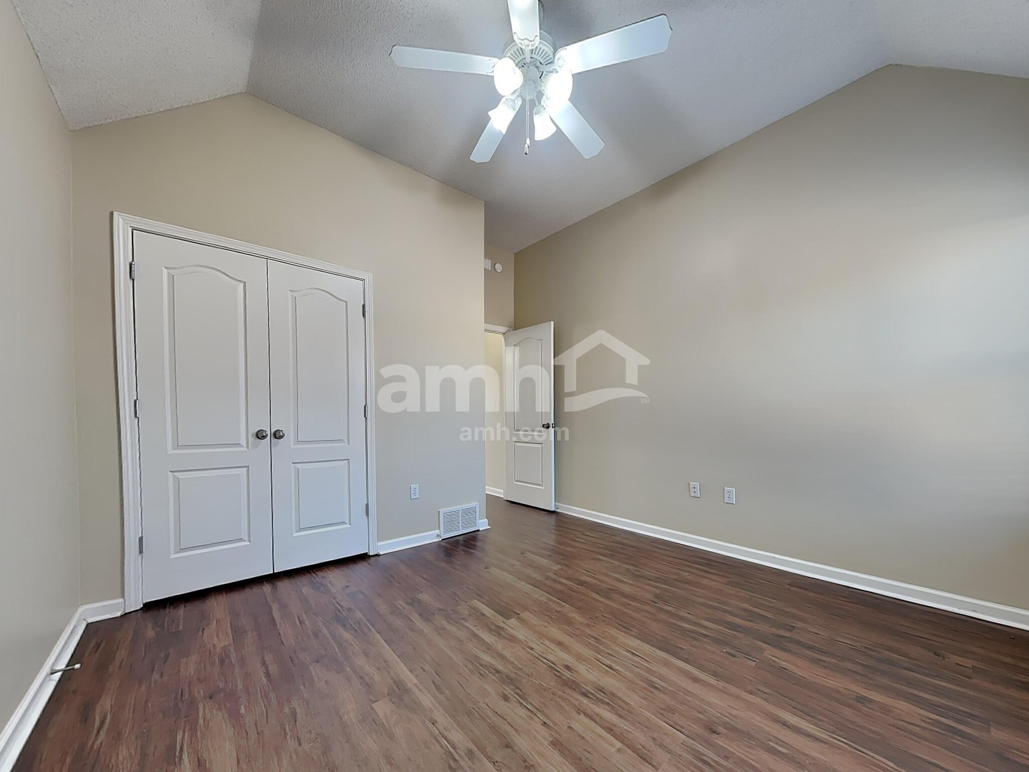 Building Photo - 7428 Acree Ln