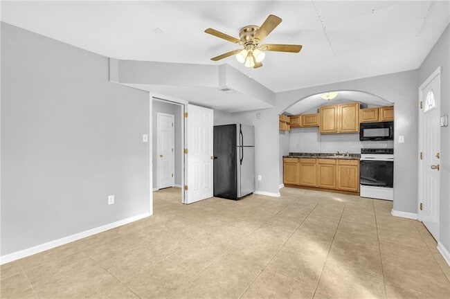 Building Photo - 226 Ashland Creek Ct