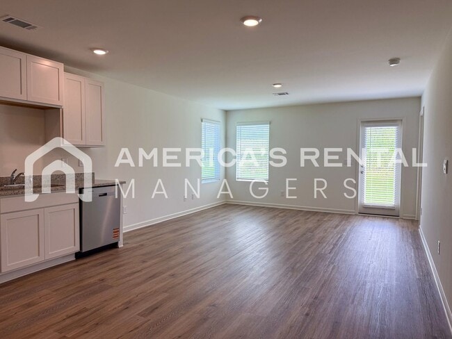 Building Photo - Home for Rent in Tuscaloosa, AL!!! COMING SOON!