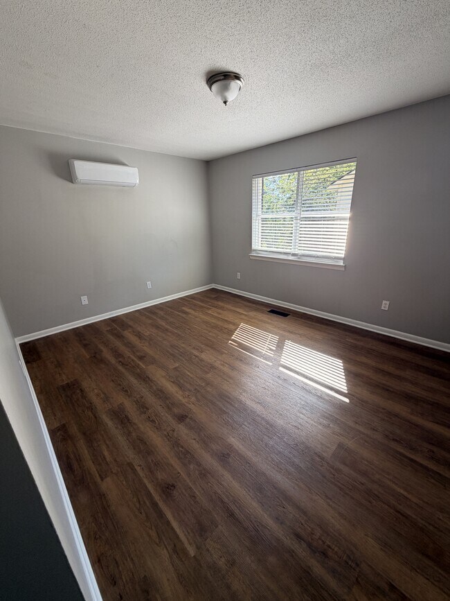 Building Photo - 6701 Indus Way