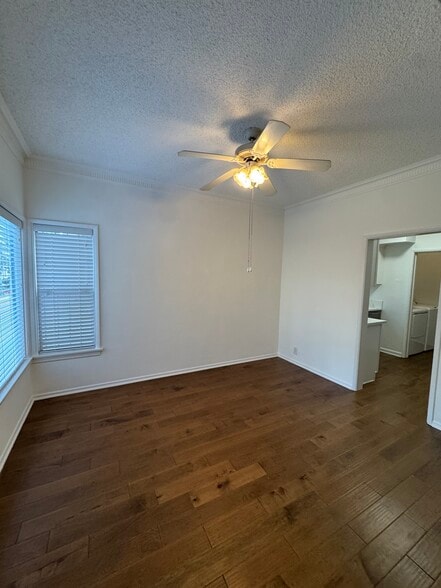 Building Photo - 122 N Orlando Ave
