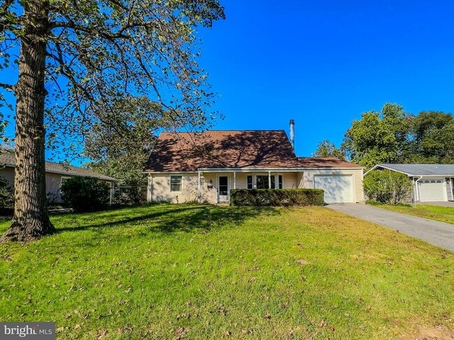 Building Photo - 3418 Medina Ln