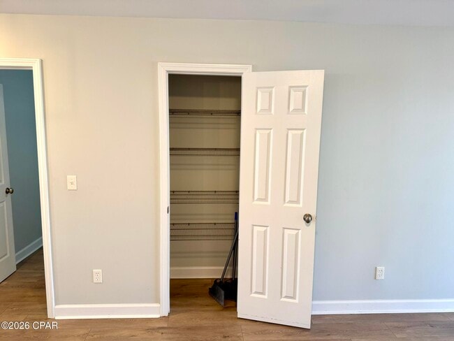 Building Photo - 3124 Meadow St