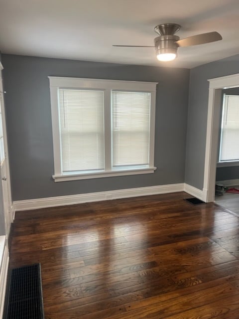 Building Photo - 3132 Mapleleaf Ave