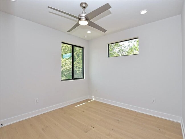 Building Photo - 1710 Adina St