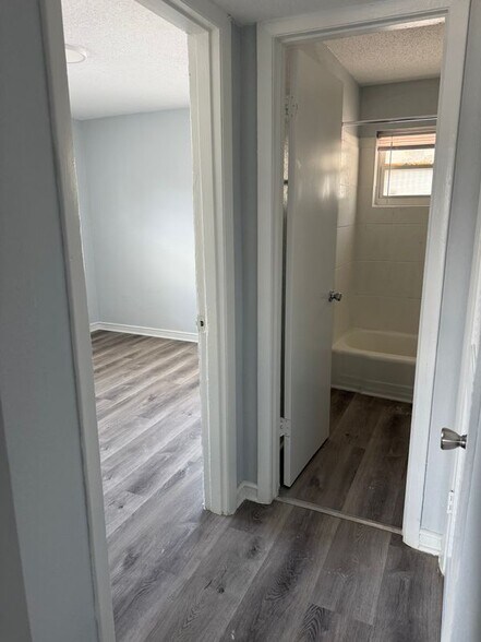 Building Photo - 2980 Delmar Ln NW