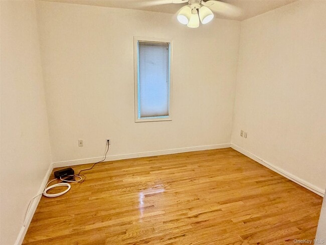 Building Photo - 16 November Walk