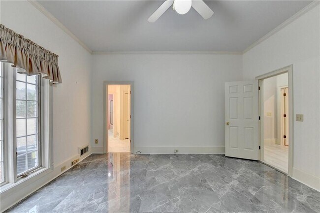 Building Photo - 1000 Grayson Pkwy