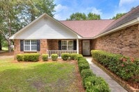 Building Photo - 15 Killarney Ln