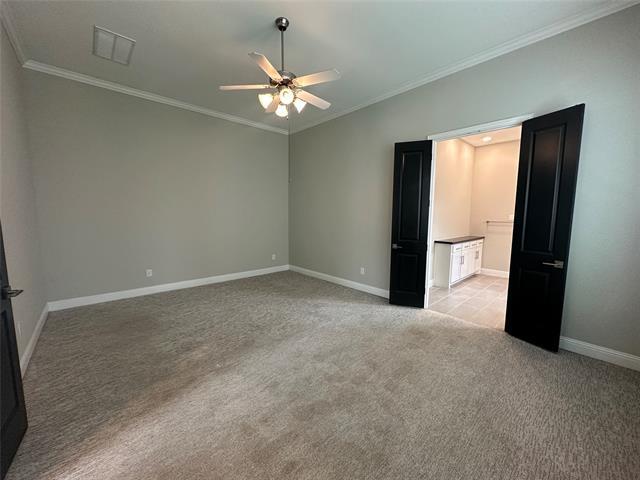 Building Photo - 7105 Royal View Dr