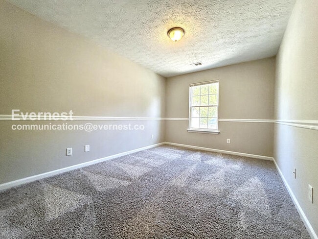 Building Photo - 113 Oak Grove Pl