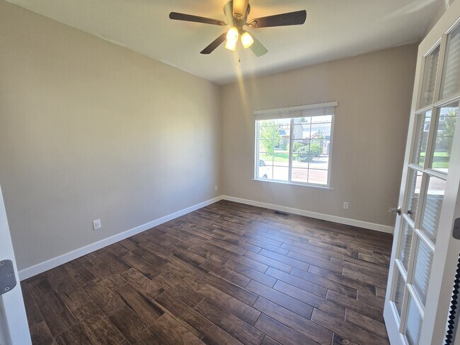 Building Photo - 12237 St Annes Rd