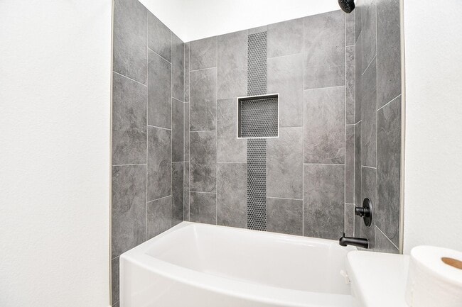 Building Photo - 9734 Pelsey St