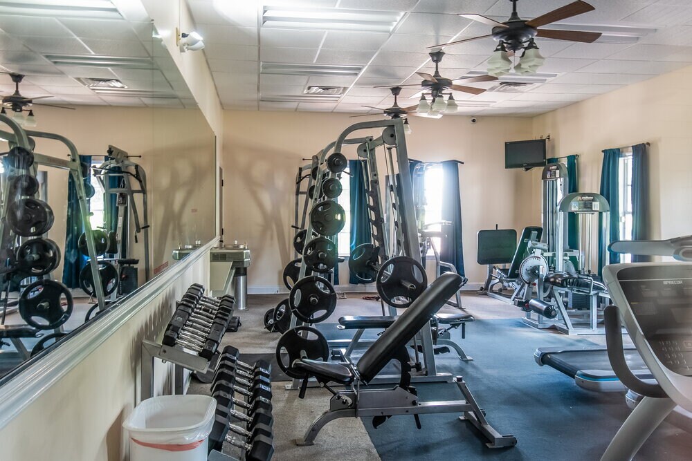 Building Photo - 16247 Magnolia Grove Way