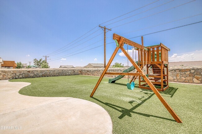 Building Photo - 7751 Enchanted Path Dr