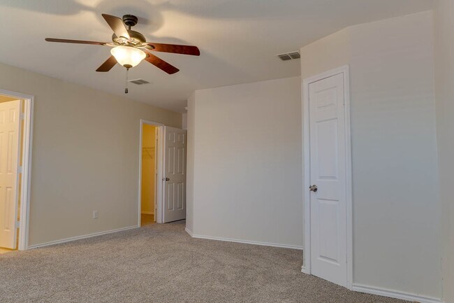 Building Photo - 9016 Garden Springs Dr