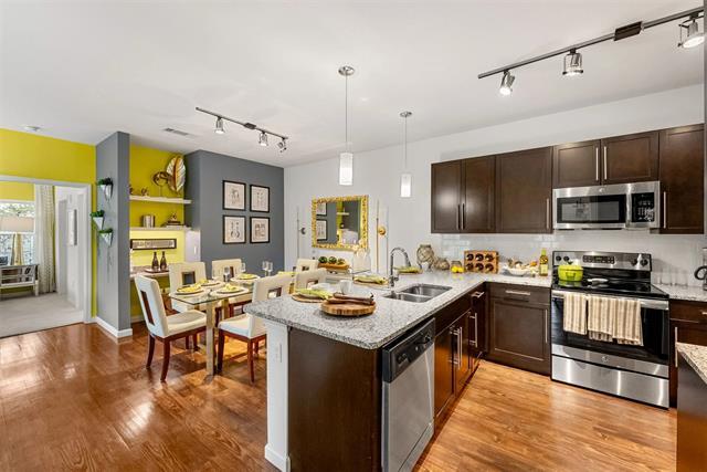 Building Photo - 12700 Ridgeline Blvd