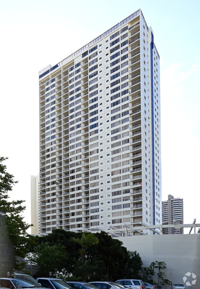 Villa on Eaton Square 400 Hobron Ln Honolulu HI 96815 Apartment Finder