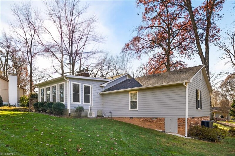 Building Photo - 3041 Forest Line Dr