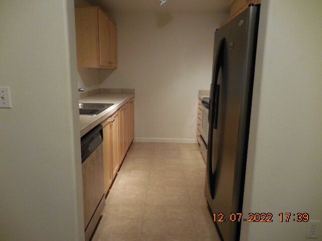 Building Photo - 750 NW 185th Ave