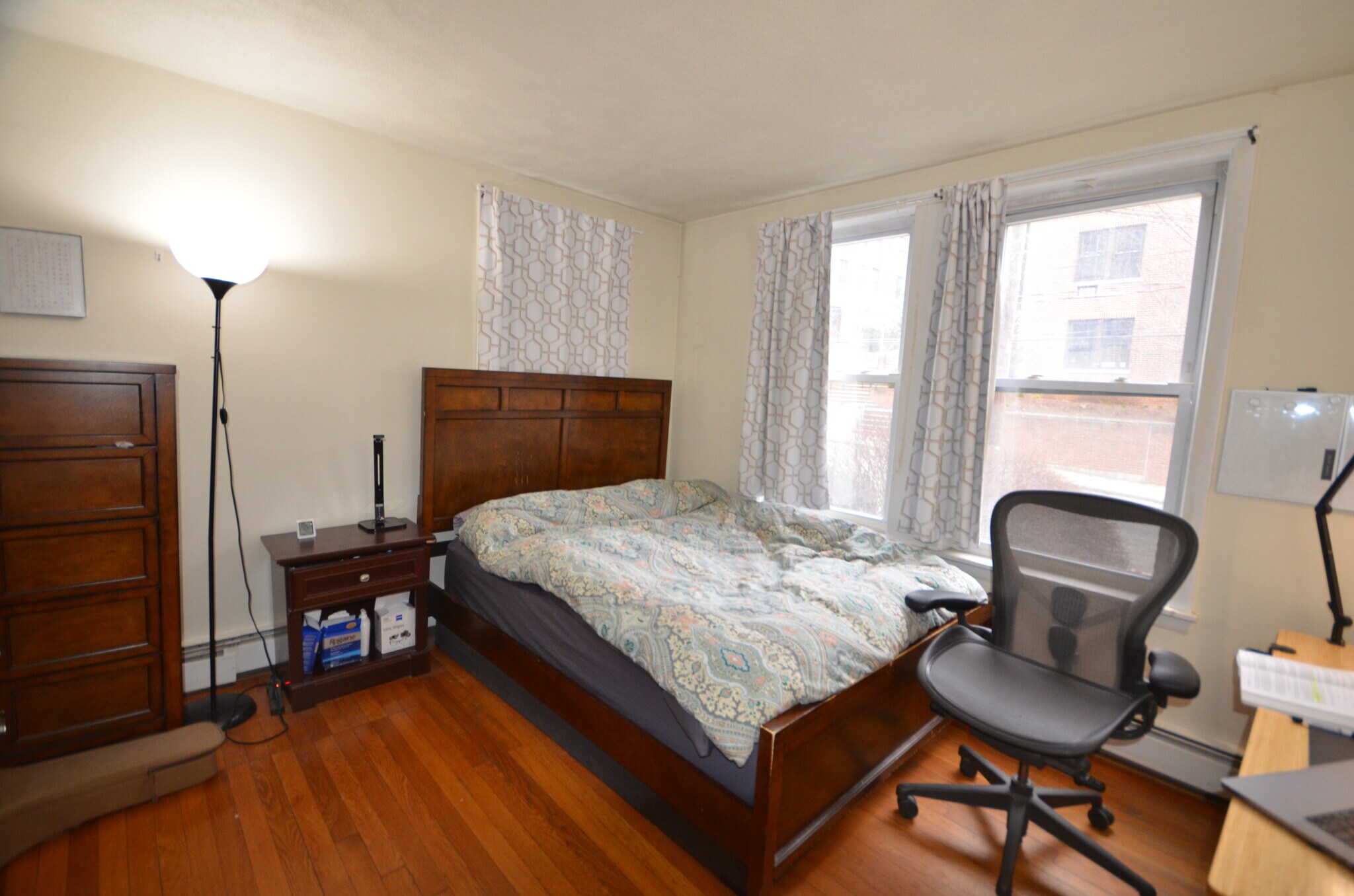 Building Photo - 320 Tappan St