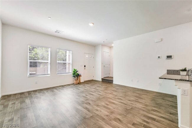 Building Photo - 7483 Coastal Ledge St