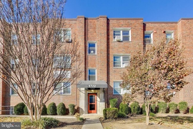 Building Photo - 1724 N Quinn St