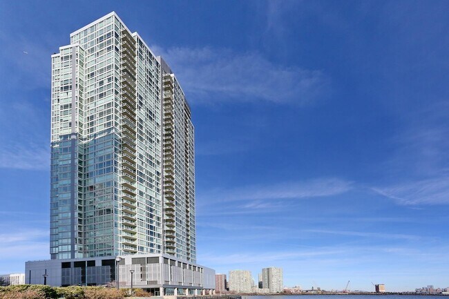 Primary Photo - 2 2nd St