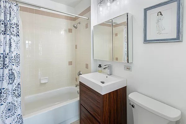 Building Photo - 474 48th Ave-