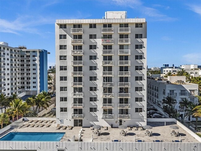 Building Photo - 401 Ocean Dr